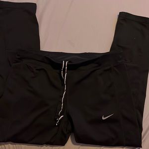 Nike Dri-Fit Capri Leggings